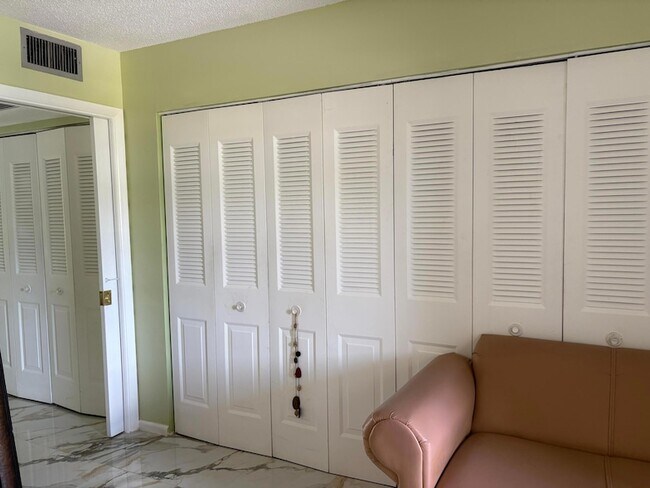 Foto del edificio - 166 Sheffield G