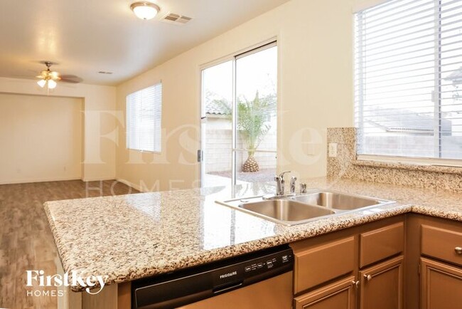 Building Photo - 8477 Garnet Peak Ct