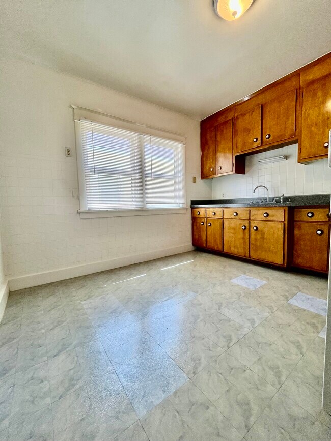 Foto del edificio - 297 Sterling Ave