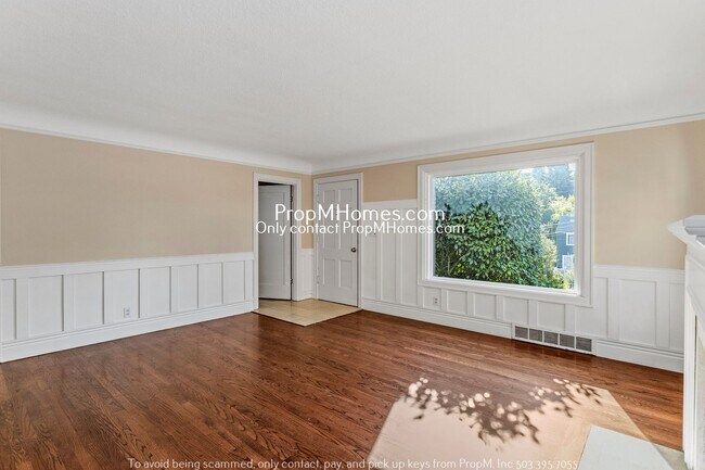 Foto del edificio - Four Bedroom Home in SW with Studio Space! FREE PET RENT AND DEPOSIT SPECIAL