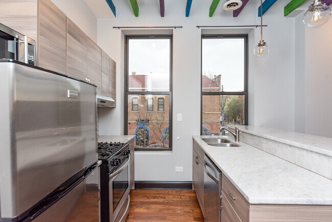 Foto del edificio - 1800 S Allport St