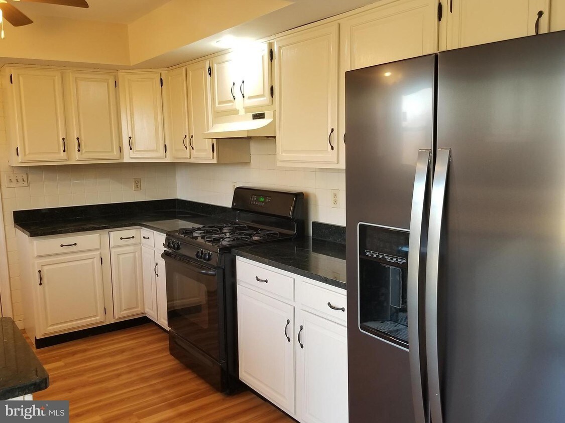 Foto principal - 8880 Old Frederick Rd