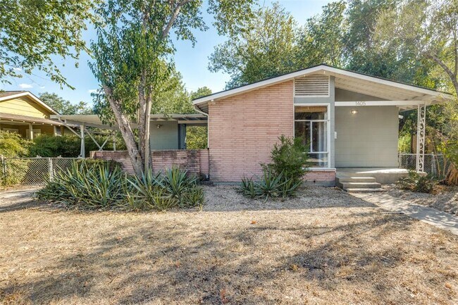 Foto del edificio - 1405 Broadmoor Dr