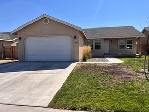 Building Photo - 1345 Deerfield Dr