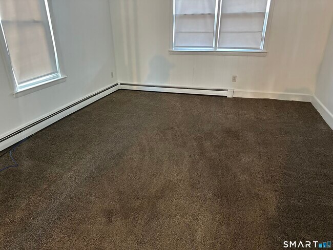 Foto del edificio - 704 Highland Ave