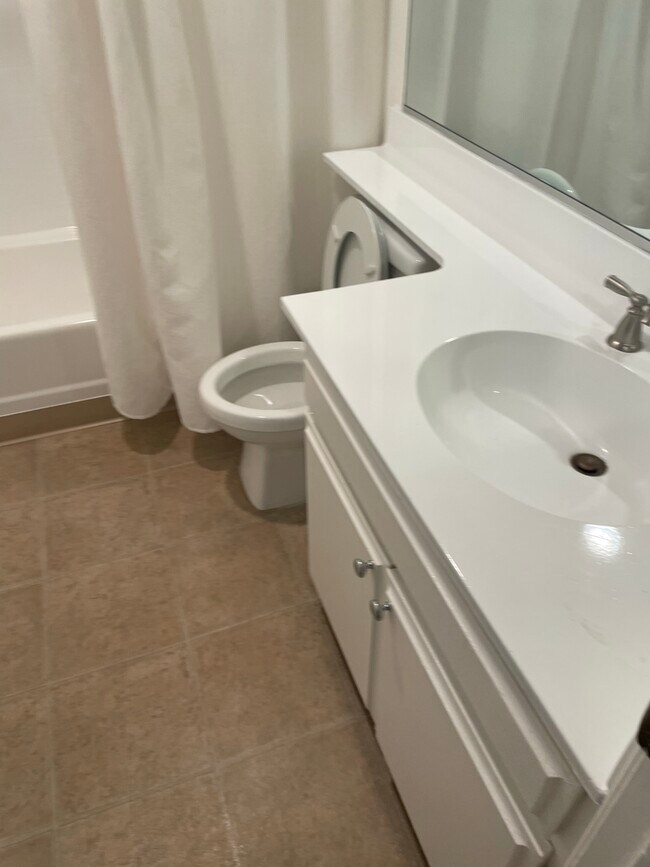 Hall bath and one on suite - 2425 Purdue Ave