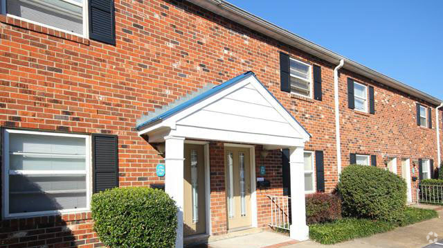 Building Photo - Heritage Pointe Apartments