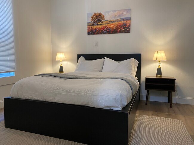 Foto del edificio - 4529 Balcomb St