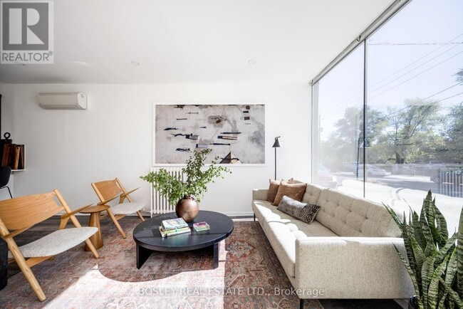 Building Photo - 1007 Weston Rd