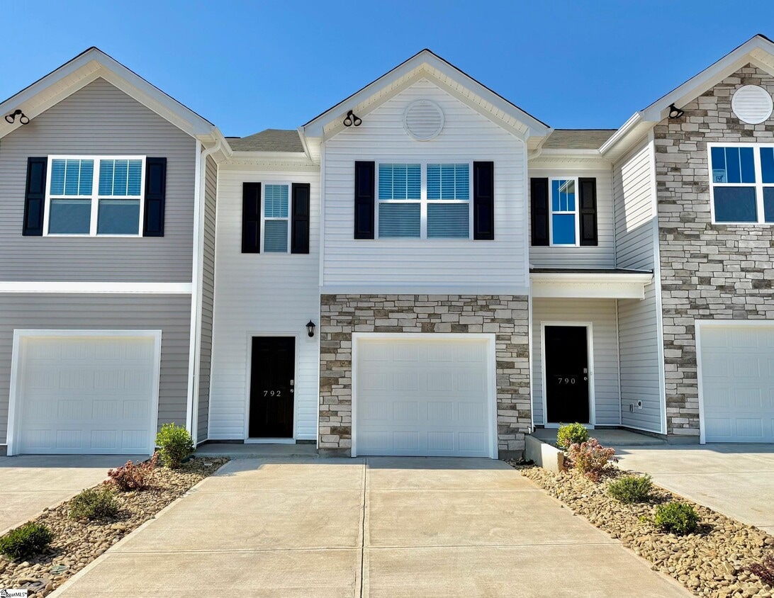 Foto principal - 792 Embark Cir