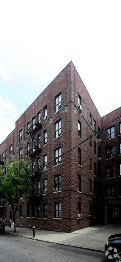 Building Photo - 60-52 Madison St