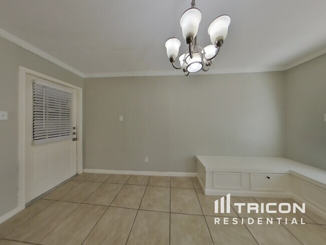 Foto del edificio - 25568 Dogwood Ln