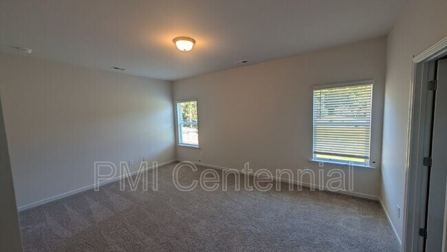 Foto del edificio - 4 Haven Dr