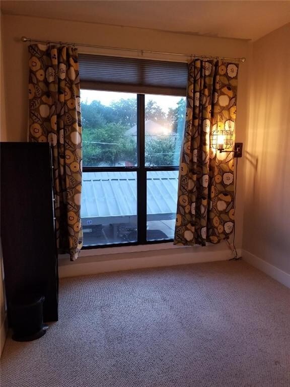 Foto del edificio - 4414 Cedar Springs Rd