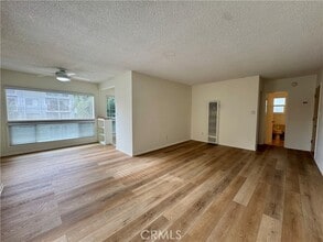 Building Photo - 122 Croft Ave