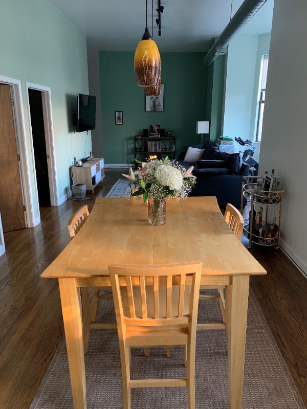 Photo - 1514 N Milwaukee Ave Apartment