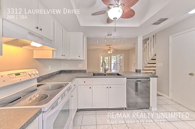 Building Photo - 3312 Laurel View Dr