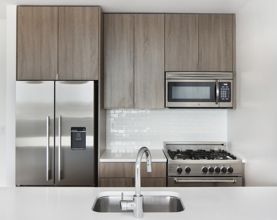Foto principal - 345 East 94th Street