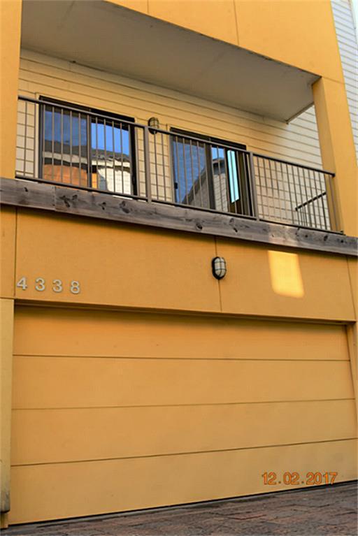 Foto del edificio - 4338 Spencer St