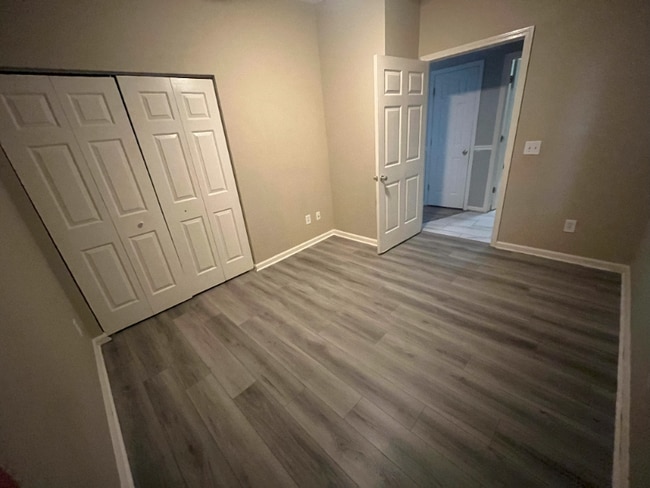 Photo - 627 N Waccamaw Dr Apartment