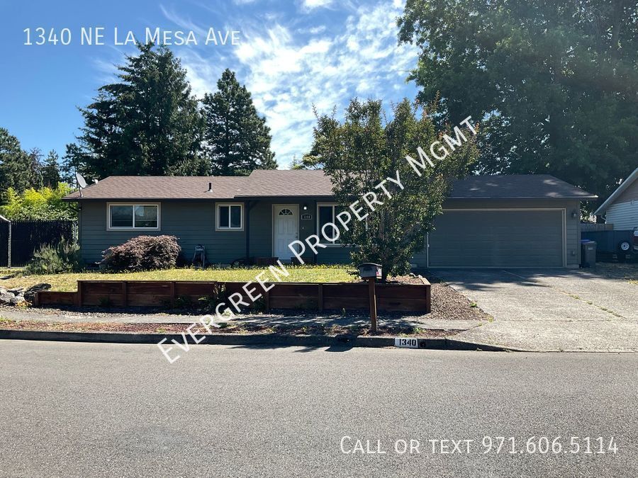 Foto principal - Freshly Remodeled 3BD Gresham Ranch | $239...