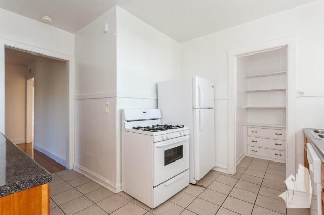 Foto del edificio - 1 bedroom in Chicago IL 60657