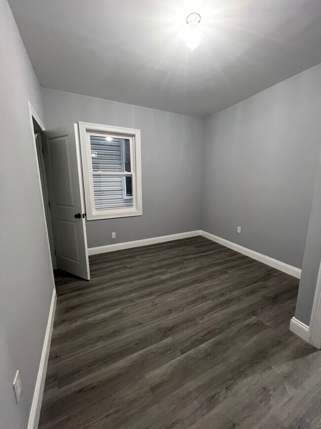 Foto del edificio - 163 N 9th St