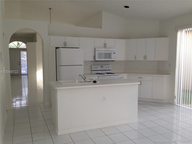 Foto del edificio - 2978 NW 99th Ct