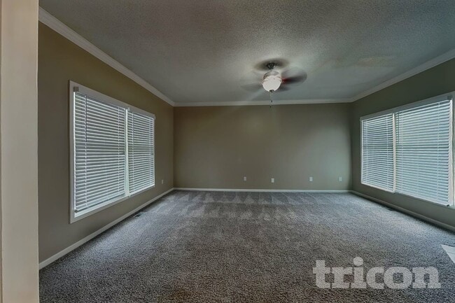Building Photo - 14513 W 138th Terrace