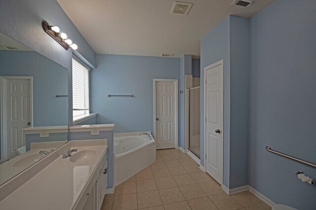 Building Photo - 26635 Summerbend Hollow Ln