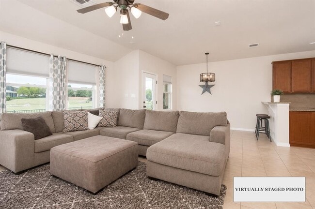 Building Photo - 4193 Fairmeadow Dr