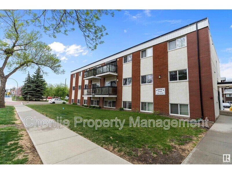 Photo principale - 10160-10183 83 Ave NW
