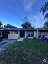 Building Photo - 9300 E Elm Ln