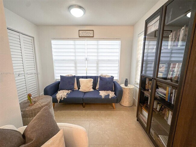Foto del edificio - 12840 Vista Isles Dr