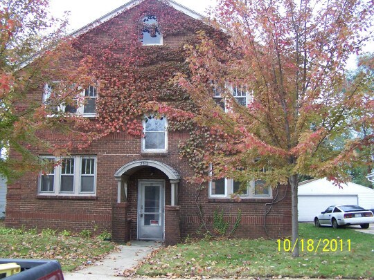 Building Photo - 2312 Hecker Ave