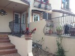 Entrance - 4137 Gregory St