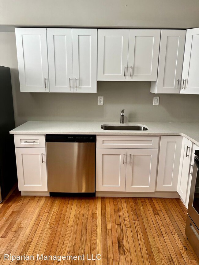 Building Photo - 2 br, 1 bath House - 110 N Janney St