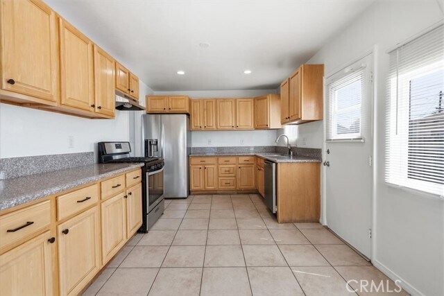 Foto del edificio - 5117 W 133rd St