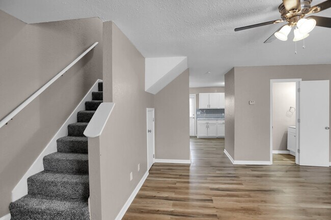 Sala de estar - Oaklawn Heights