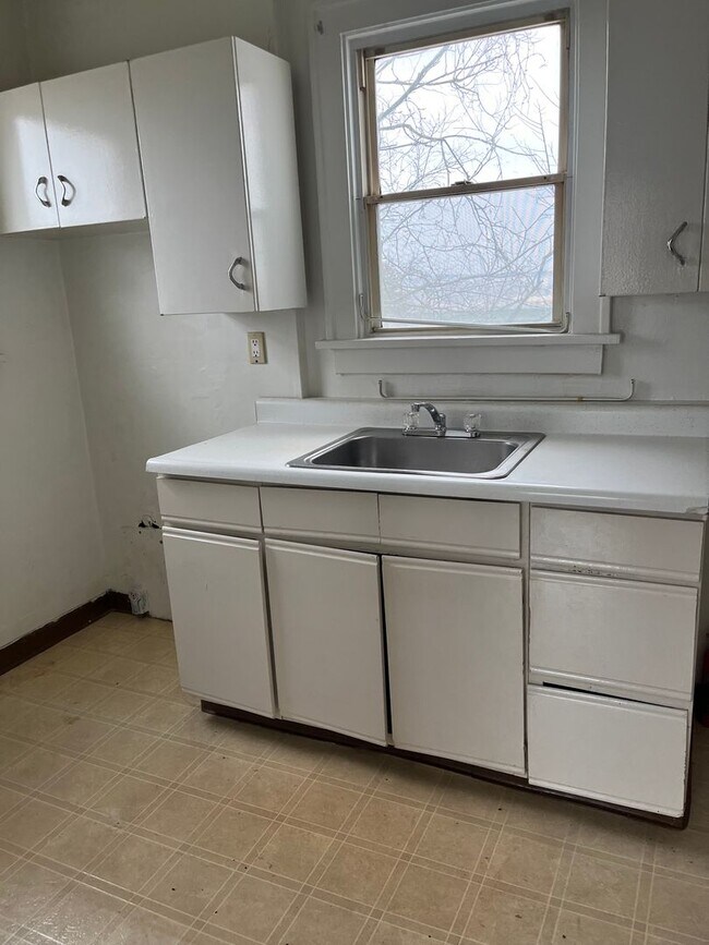 Foto del edificio - Two Bedroom Single Family Home