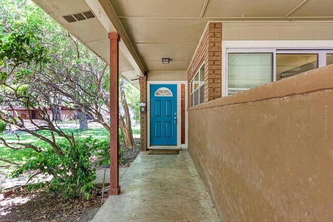Building Photo - 1603 Northridge Dr