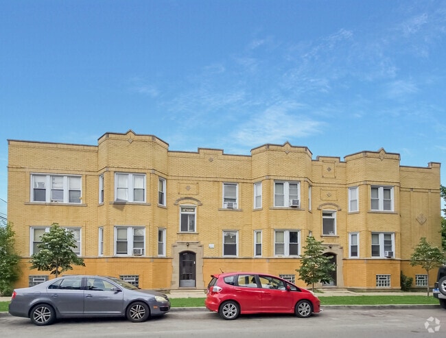 Building Photo - 5500 W George St