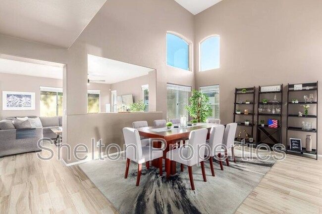 Foto del edificio - 17618 N 47th St