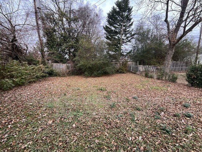 Foto del edificio - 1702 Marion St