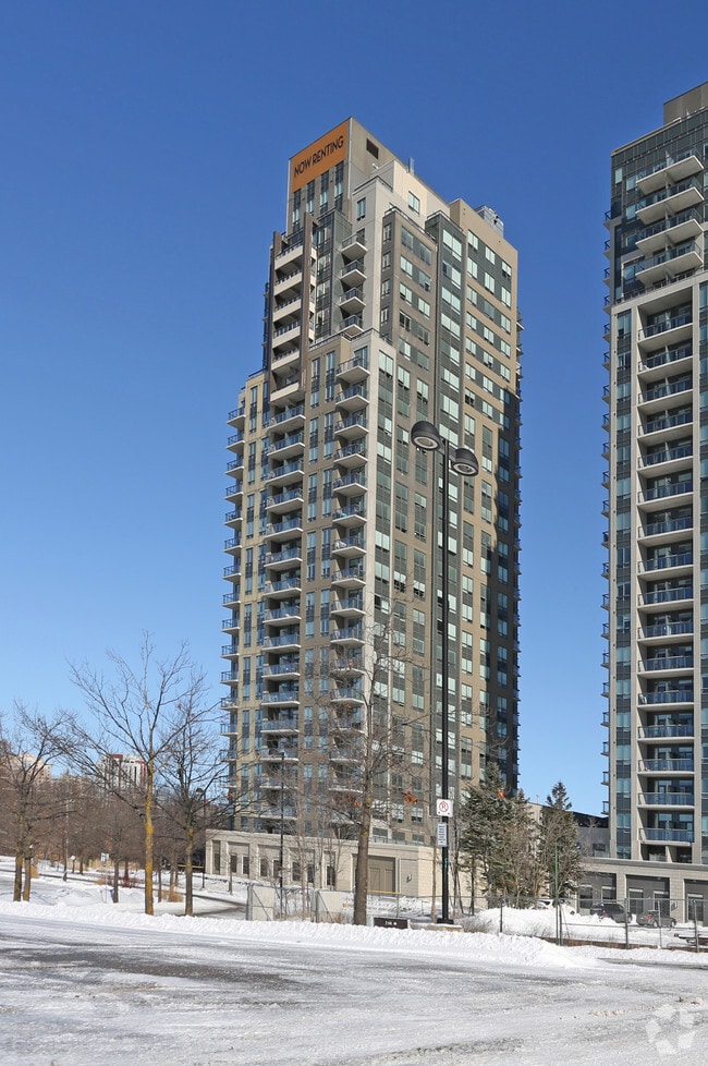 The Onyx Apartments 29 Barrel Yards Blvd Waterloo, ON