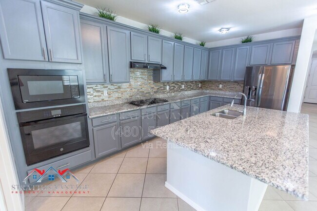 Foto del edificio - 15244 W Moreland St
