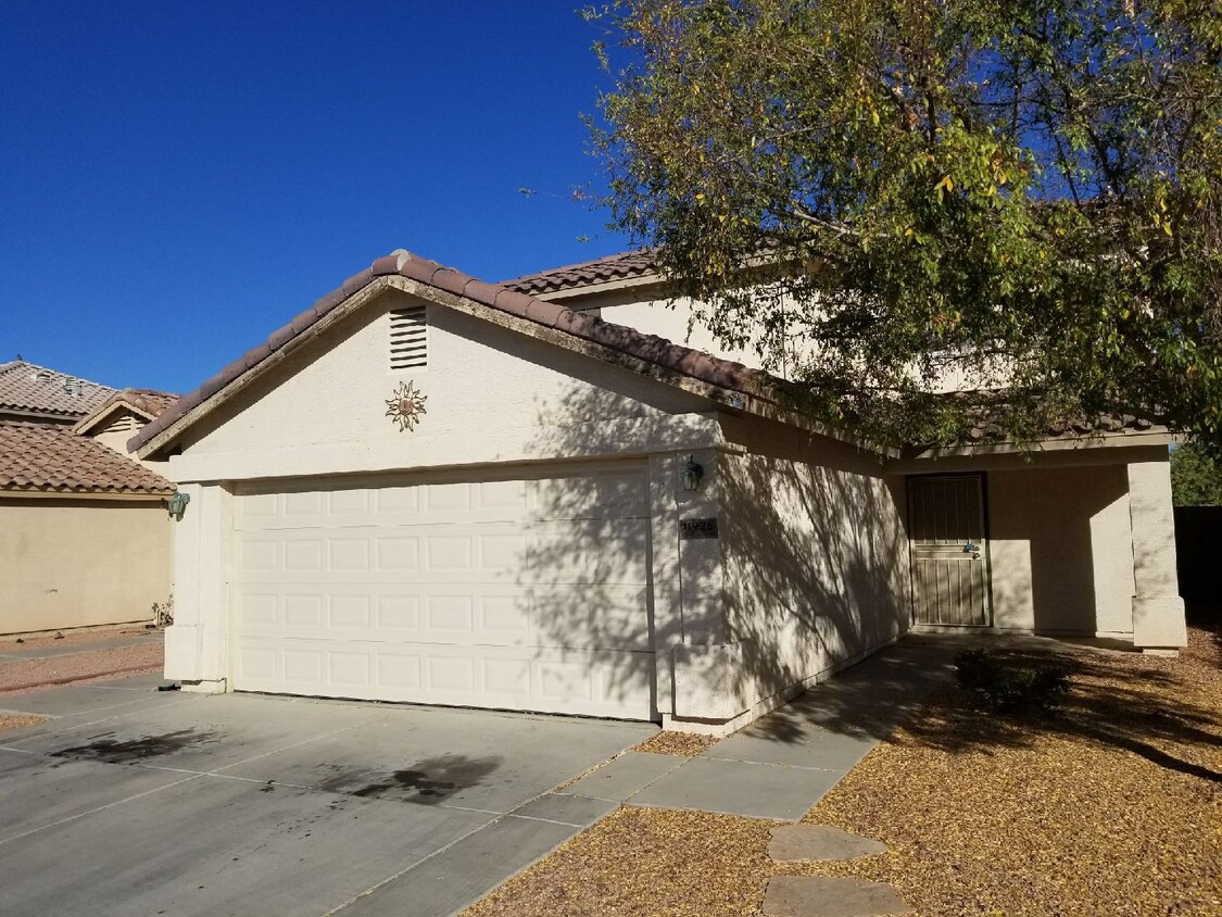 Foto principal - Large 4 Bedroom- El Mirage