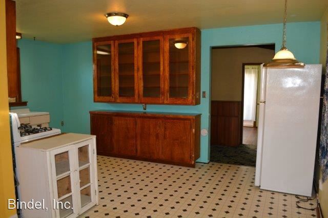 Building Photo - 1 br, 1 bath House - 321 Highland Ave