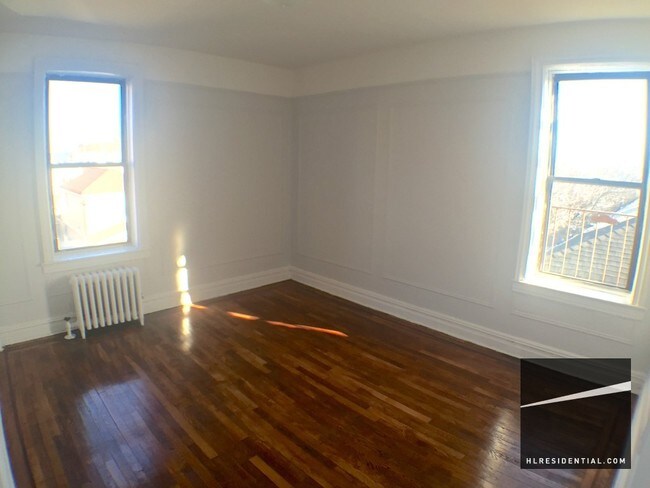 Building Photo - 3710 95th St