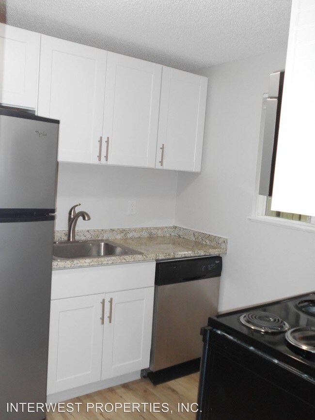 Foto del edificio - 2323 SE 122nd Ave